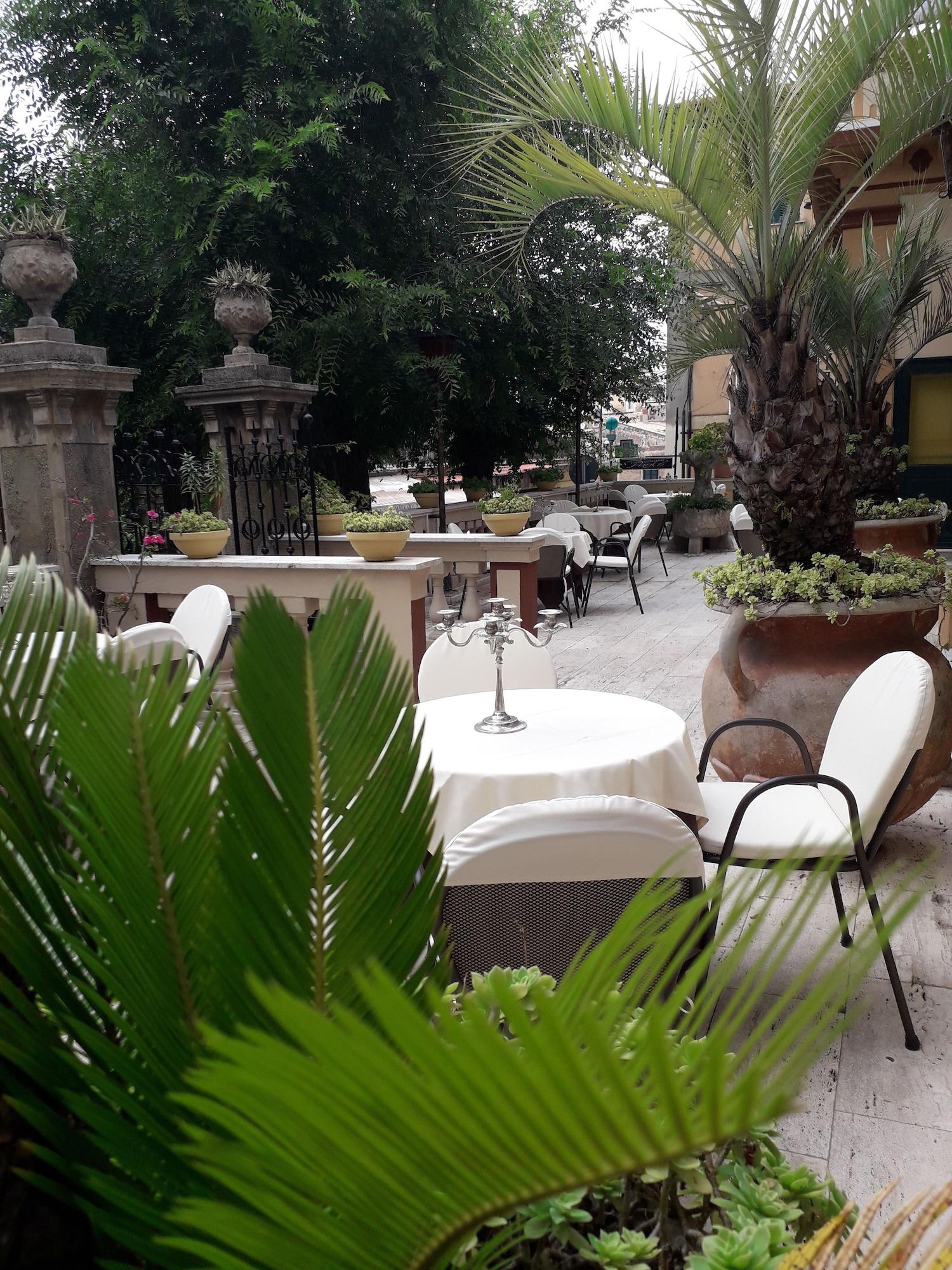 Hotel Villa Antica Tropea Esterno foto