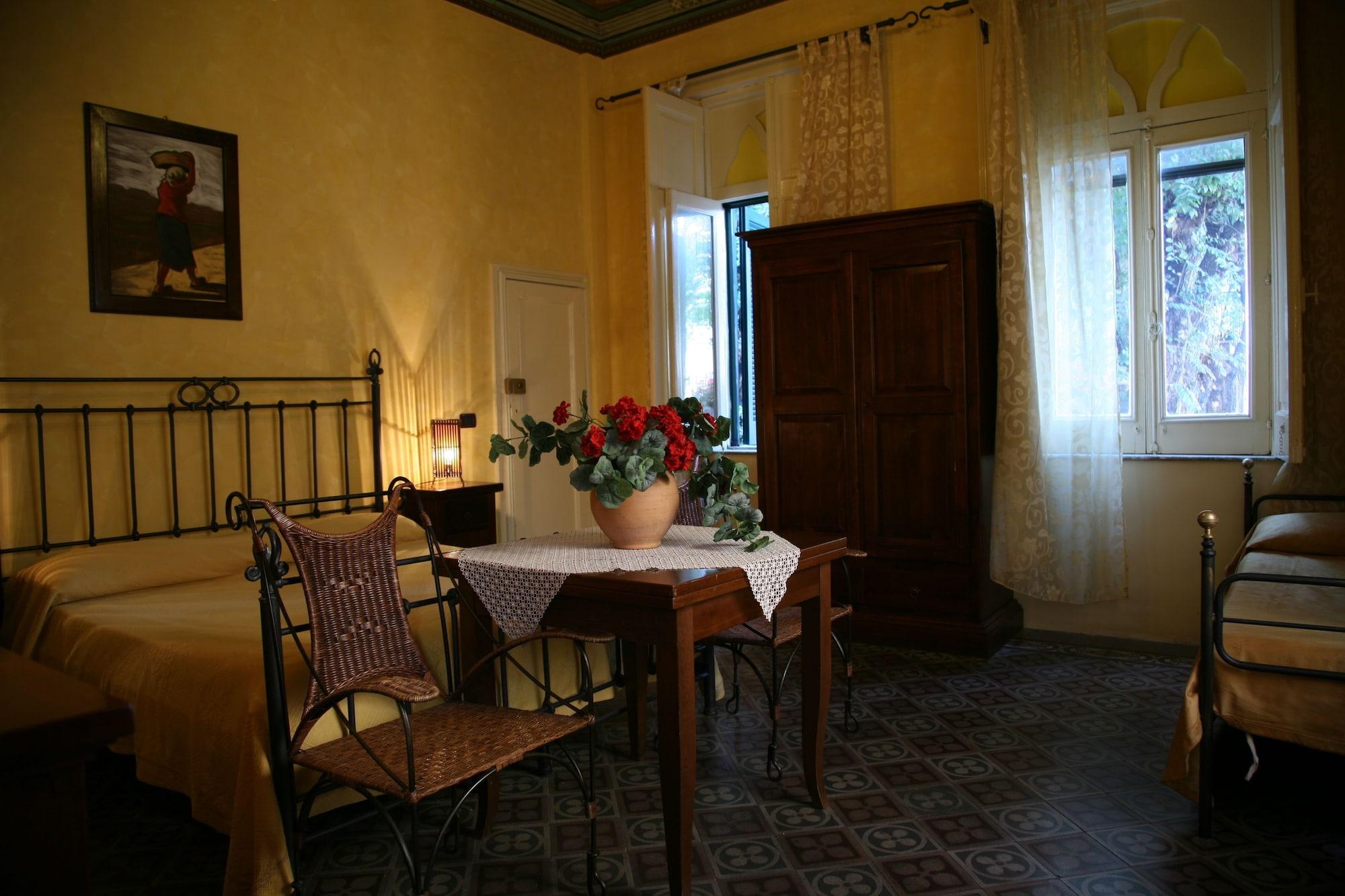 Hotel Villa Antica Tropea Esterno foto