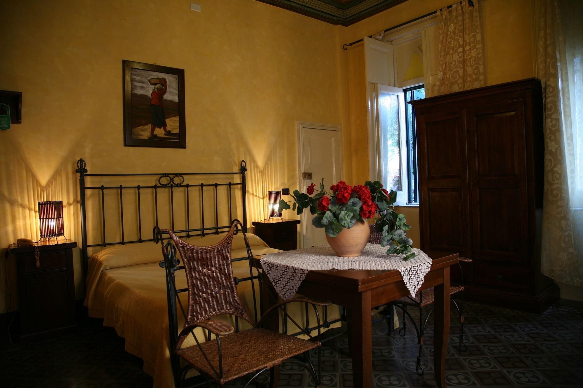Hotel Villa Antica Tropea Esterno foto